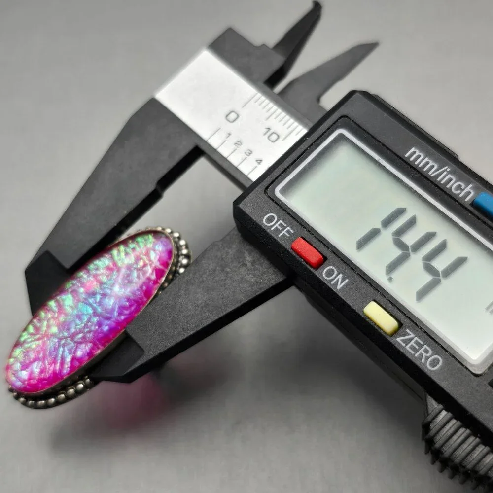 Triplet Opal Statement Ring VTG Pink Iridescent Glass Cabochon Size 8 Silver Plt - Picture 10 of 12